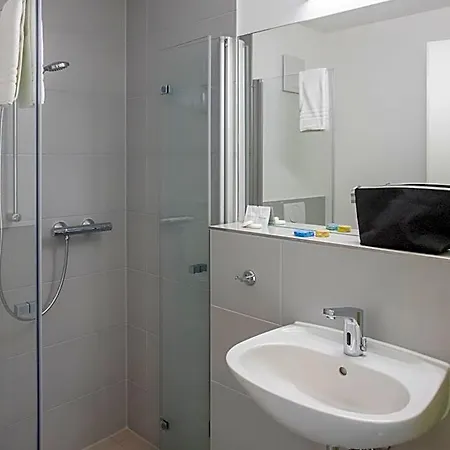 Hotel Gaestehaus Der Rochow Akademie 3*