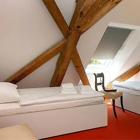 Gaestehaus Der Rochow Akademie Hotel