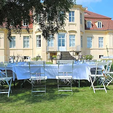 Gaestehaus Der Rochow Akademie Hotel 3*