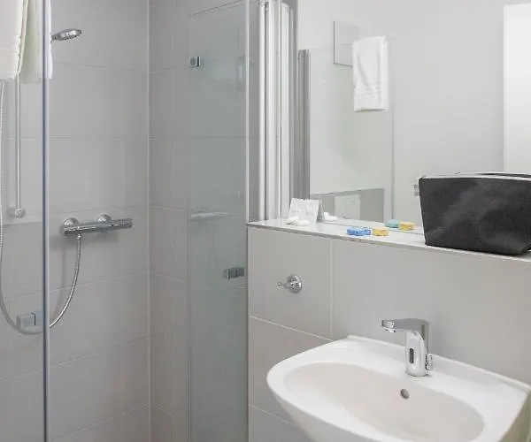 Gaestehaus Der Rochow Akademie 3*